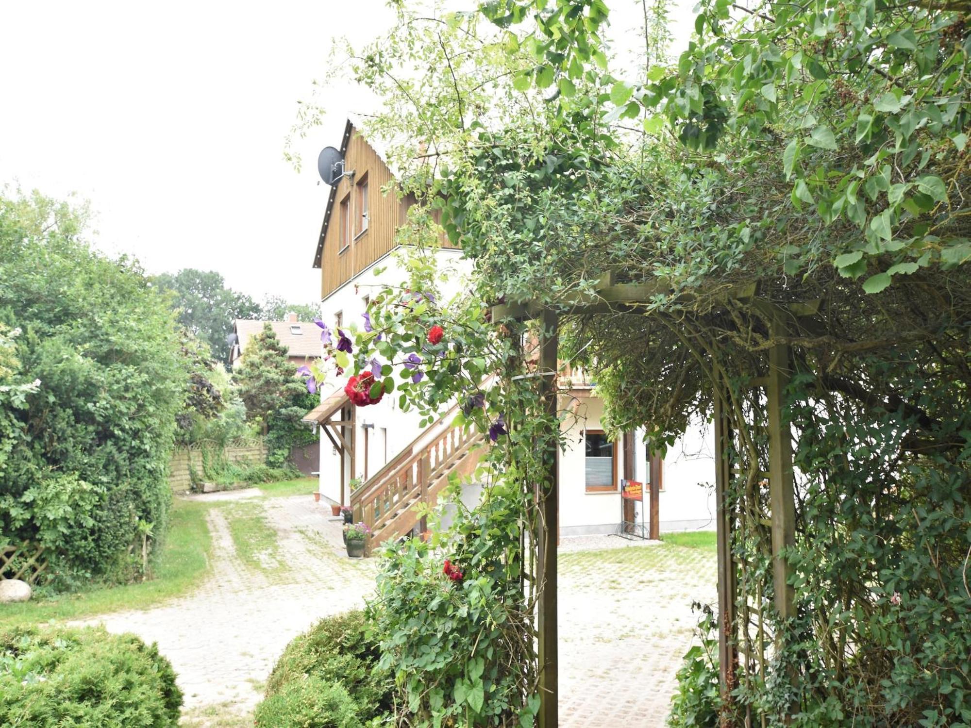 Beautiful Apartment In Rerik With Garden Near Sea Bagian luar foto